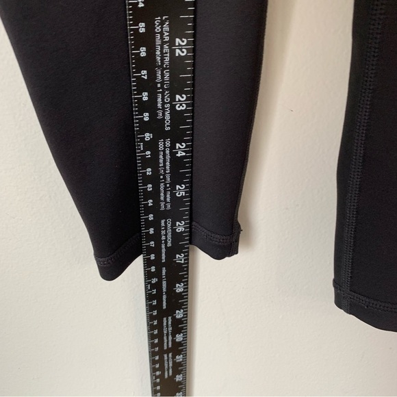 Athleta Black Tight High Rise Leggings Size XS - Picture 9 of 10